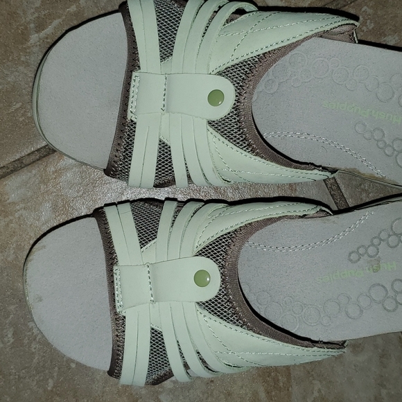 BNIB Hush Puppies Motion Sandals - Picture 6 of 6